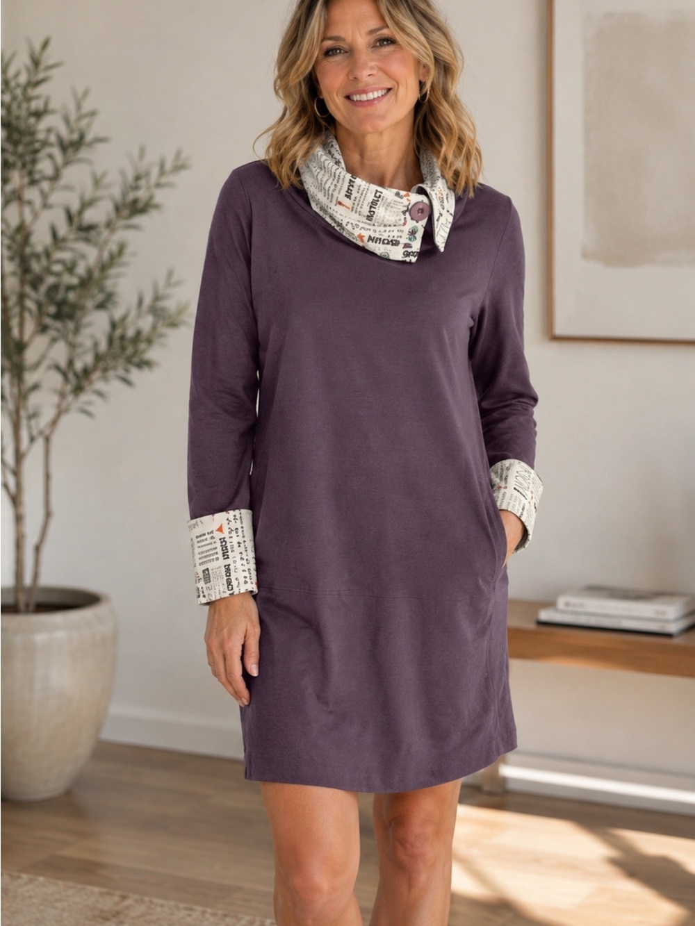 Grey Long Sleeve Tunic Dress with Printed Cuff and Collar